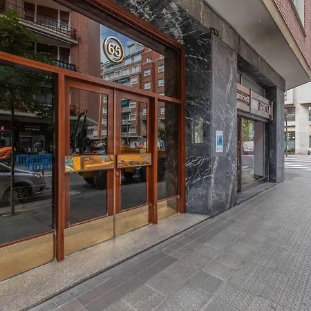 Elegancia Con Diseno Clasico Bilbao